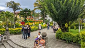 San Pedro La Laguna, Guatemala - Our New Home for 1 Month san pedro la laguna