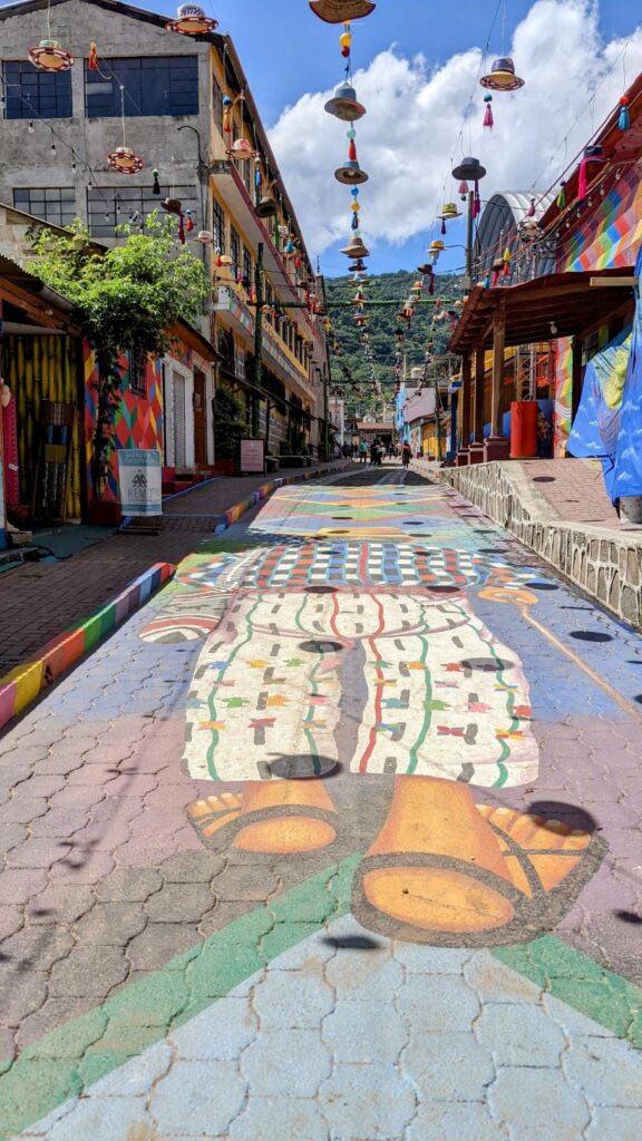 san juan la laguna two travel turtles