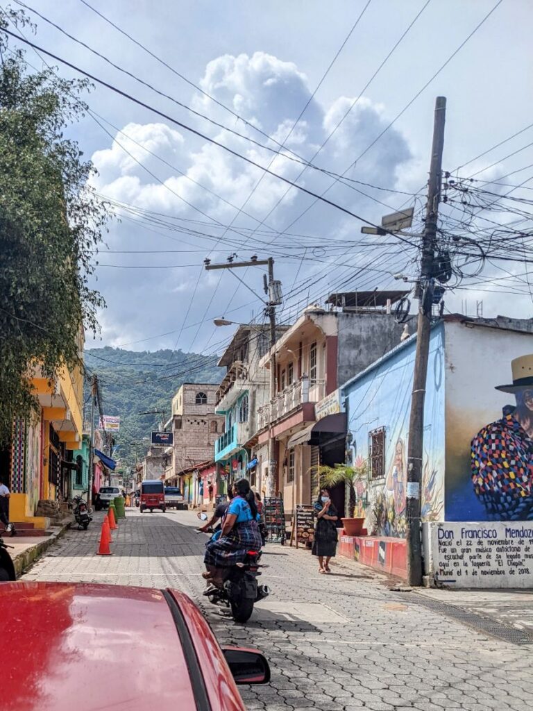 san juan la laguna two travel turtles