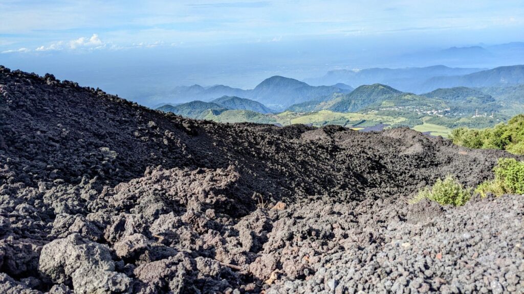 volcan pacaya two travel turtles