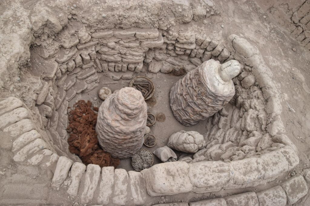 lima peru two travel turtles