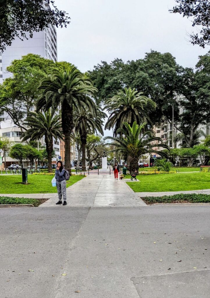 miraflores district of lima two travel turtles