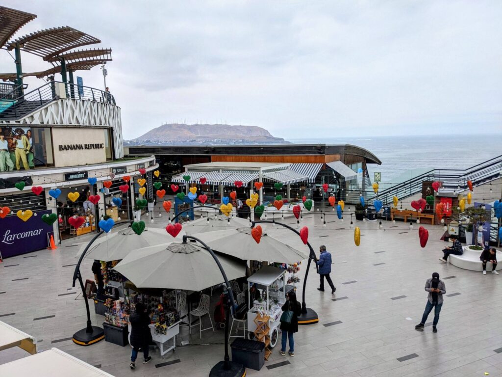 miraflores district of lima two travel turtles