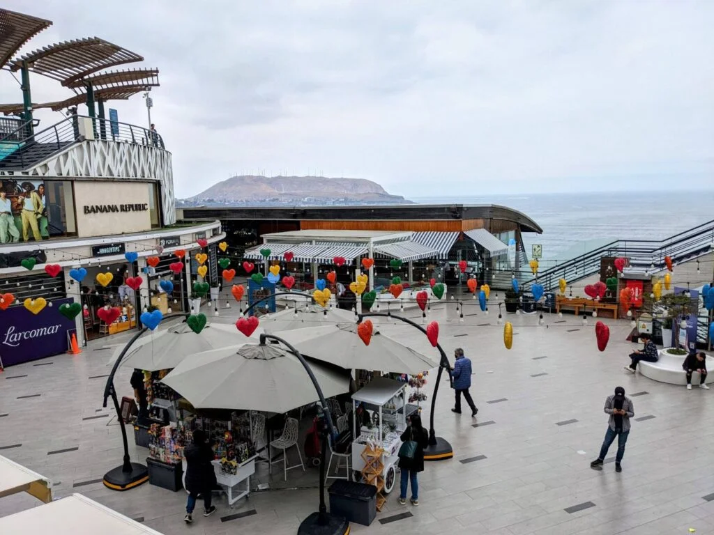 miraflores district of lima two travel turtles