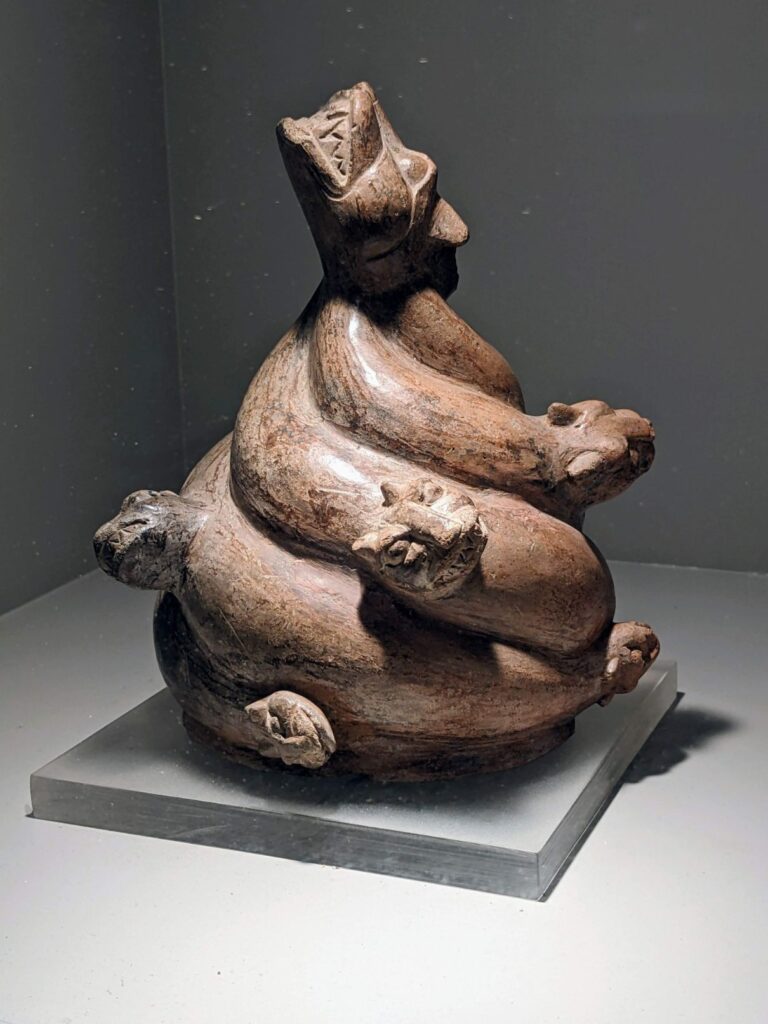 museo larco two travel turtles