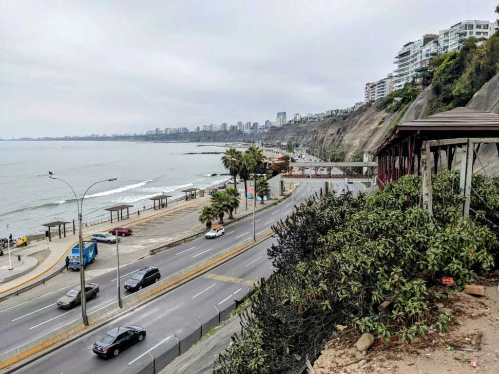 barranco lima two travel turtles