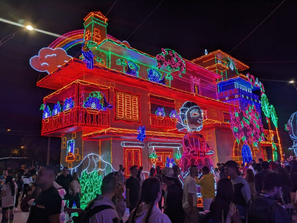 medellin colombia two travel turtles