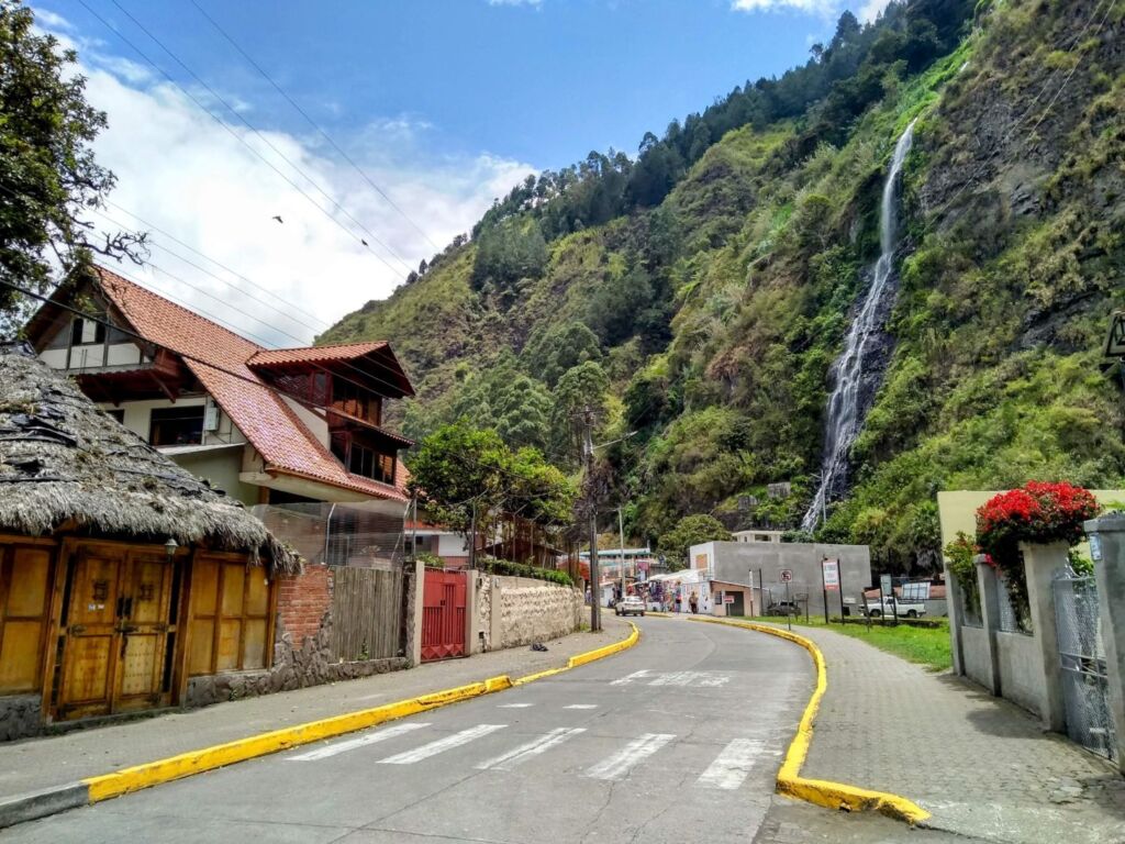 Streets of Baños de Agua Santa two travel turtles