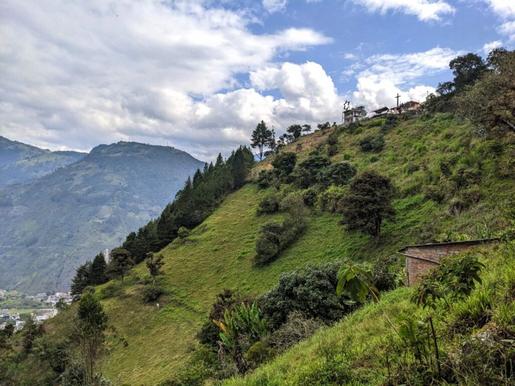 mirador hike in baños ecuador two travel turtles
