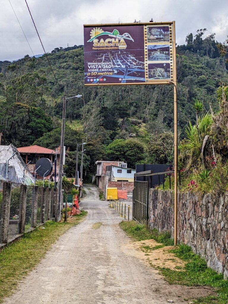 mirador hike in baños ecuador two travel turtles