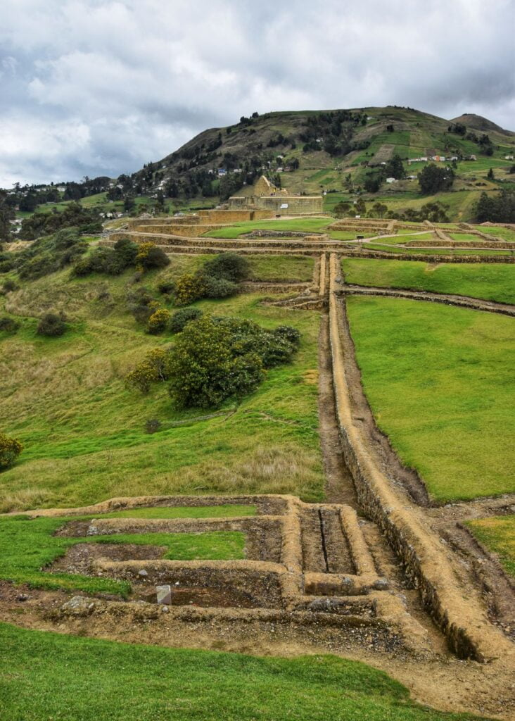 ingapirca ruins two travel turtles