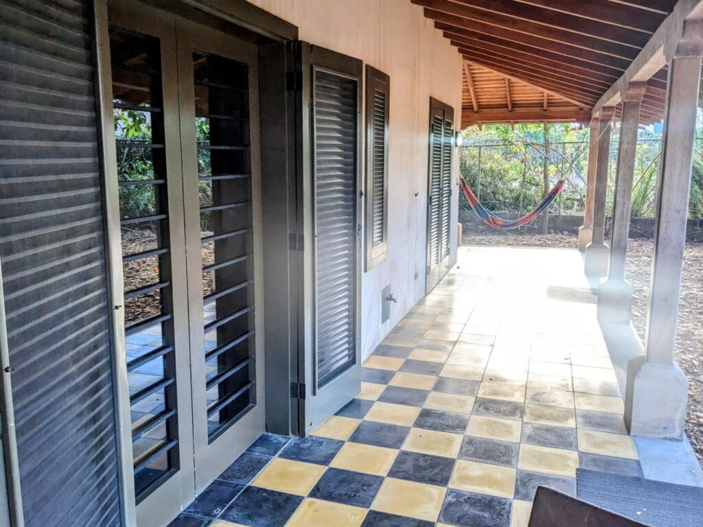 airbnb in pedasí two travel turtles