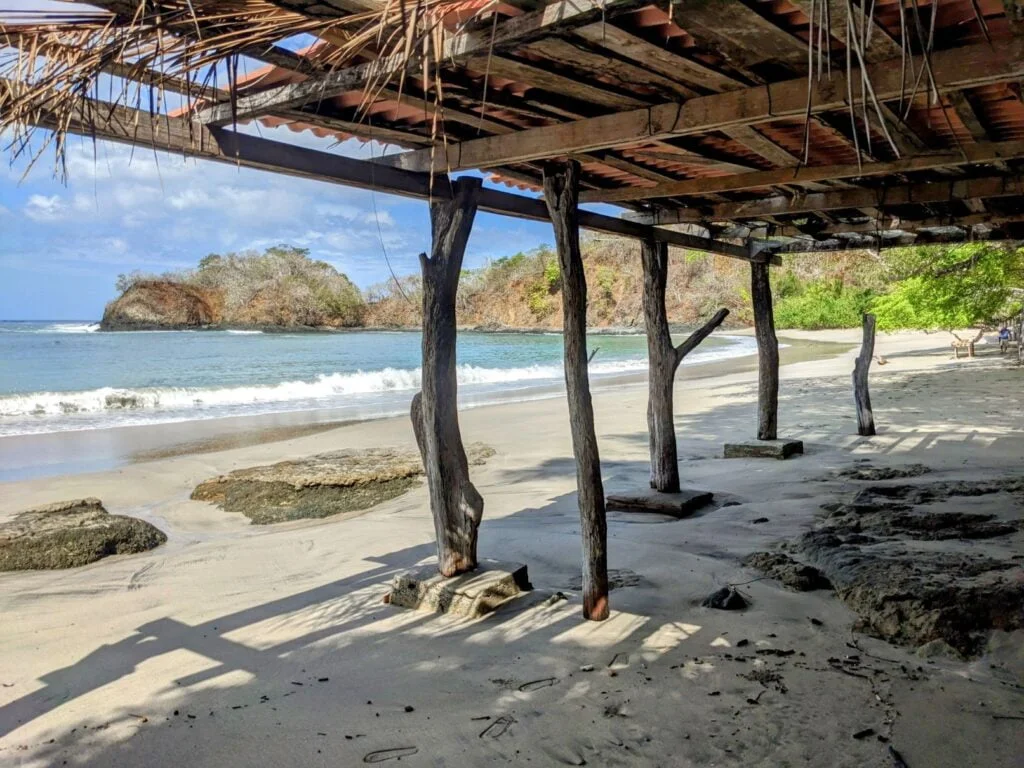 la playita resort two travel turtles