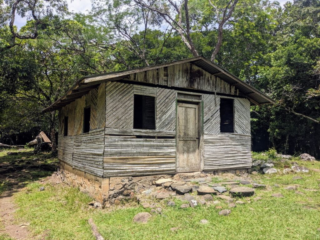 pozos termales two travel turtles