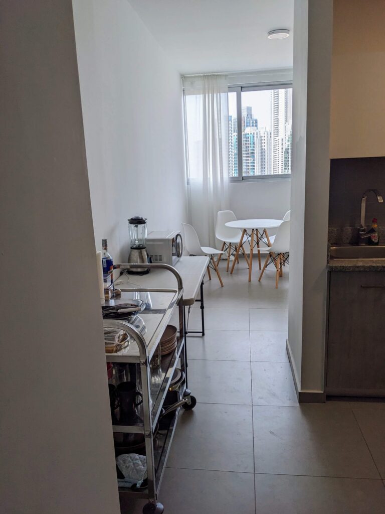 airbnb in panama city two travel turtles