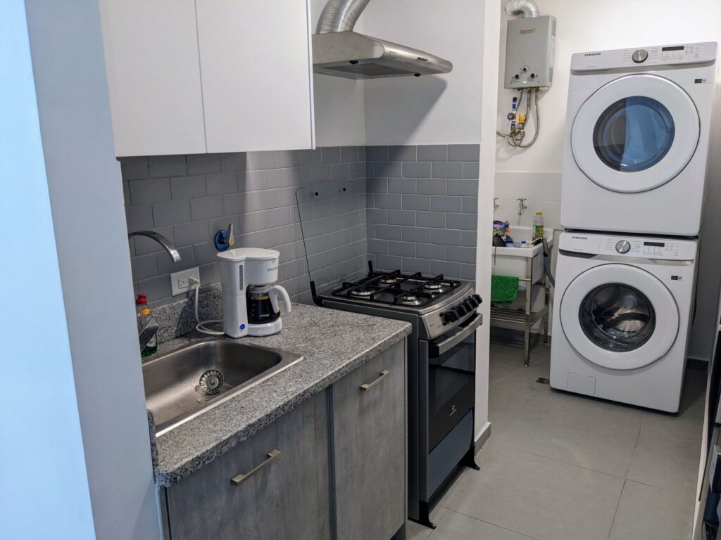 airbnb in panama city two travel turtles