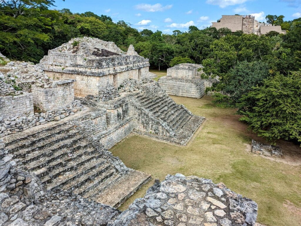 ek balam two travel turtles