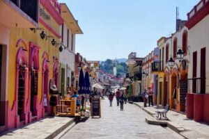 Moving Day - Our New Airbnb in San Cristobal de las Casas (Mexico) san cristobal de las casas two travel turtles