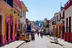 Moving Day - Our New Airbnb in San Cristobal de las Casas (Mexico) san cristobal de las casas two travel turtles