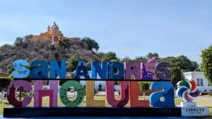 Our Cheap Day Trip To Cholula (Mexico) trip to cholula two travel turtles