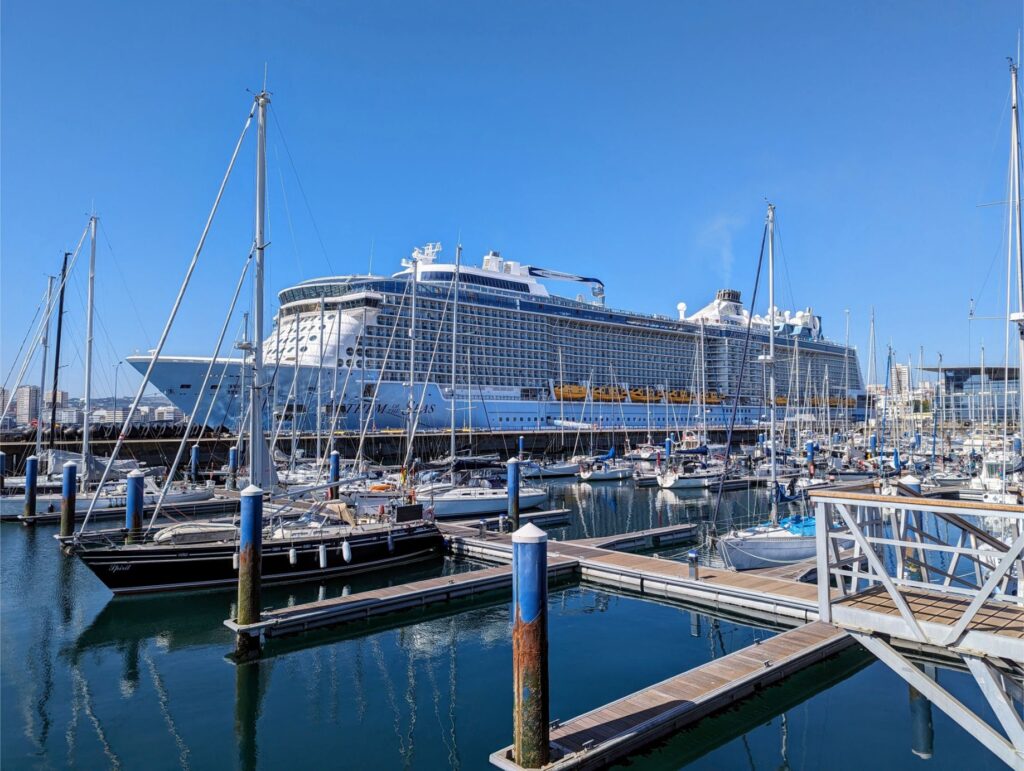 trip to a coruña two travel turtles