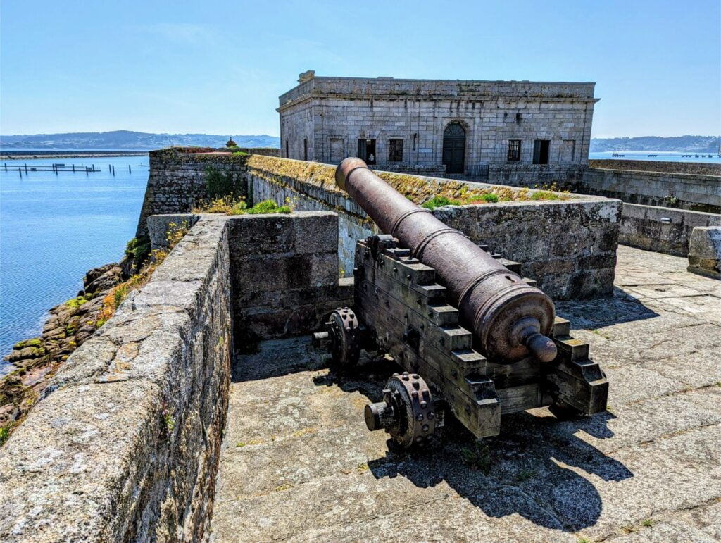 trip to a coruña two travel turtles